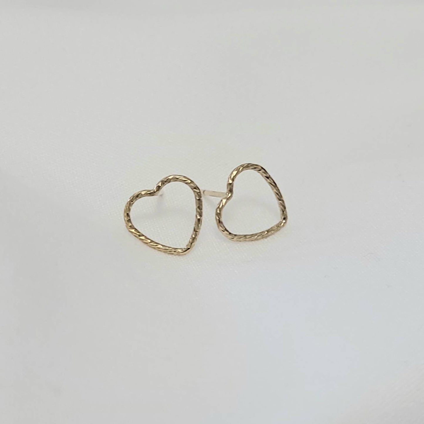 14K Gold Filled Sparkle Heart Stud Earrings