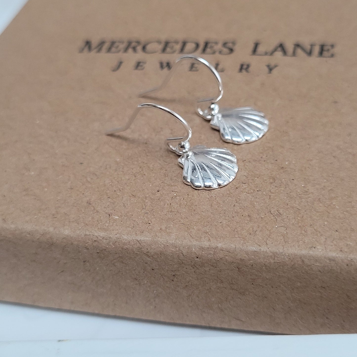925 Sterling Silver Sea Shell Dangle Earrings